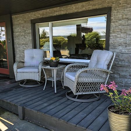 By The Sea Hotell Campbell River Exteriör bild